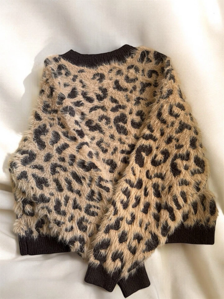 Suéter difuso estampado de leopardo H&M imitación animal piel Foto 2 de 4