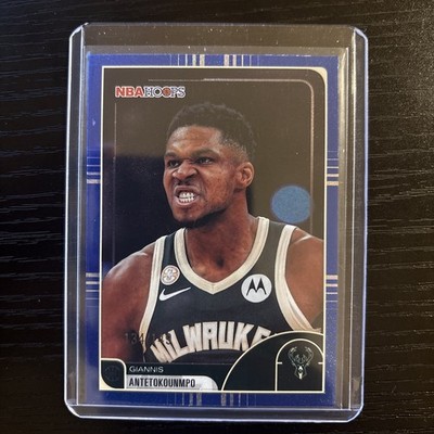 2025-26 Topps NBA Hoops Giannis Antetokounmpo Blue Glitter /149 #165