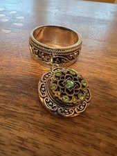 Vintage Serviettenring Silber Strass mit Schmucksteinen grün lila