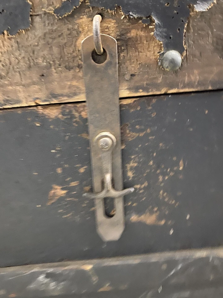 Antiguo baúl trasero Louis Vuitton camel pre logotipo Foto 4 de 4