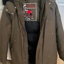 Moose Knuckles puffer skii jacket