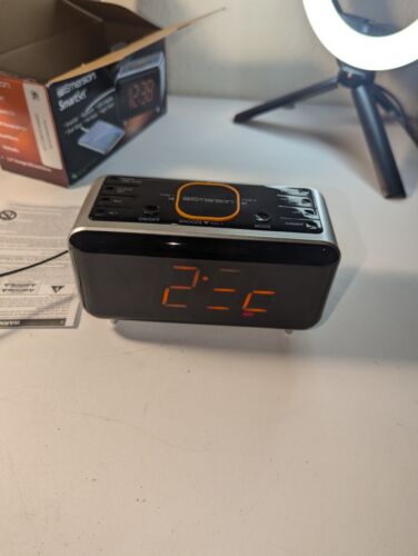 Emerson Radio SmartSet Alarm Clock Radio with Bluetooth Speaker - CKS1521 - Picture 3 of 6