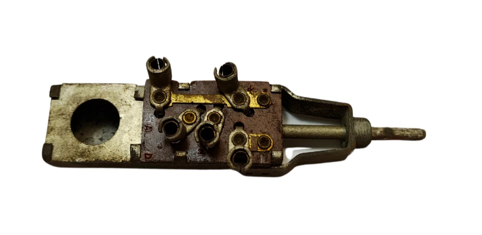 Dodge Plymouth Deluxe 1937 interruptor de control de faros de carretera 675344 nuevo en stock Foto 2 de 4