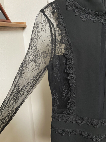 VENUS-BLK-1-PC SHORTS ROMPER-L/S LACE SLVS & DETAIL-BACK ZIP-STRETCH-2-NWOT - Picture 4 of 13
