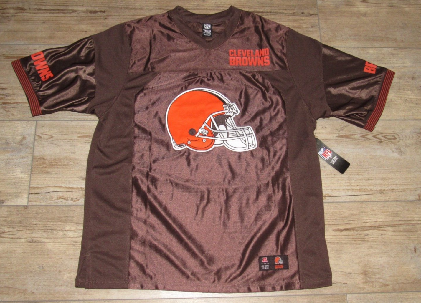 Picture 1 of 3