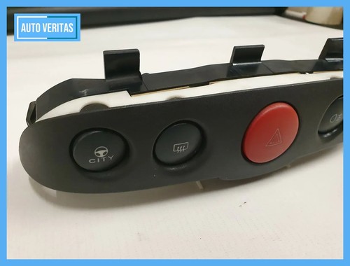 Fiat Punto 188 Window Lifter Control Panel City Warning Flasher A223 K18 - Picture 2 of 6