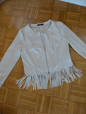 MARC CAIN TRAUMSCHÖN FAUX LEATHER OBERTEIL Jacke Fransen cremebeige N5 (38)