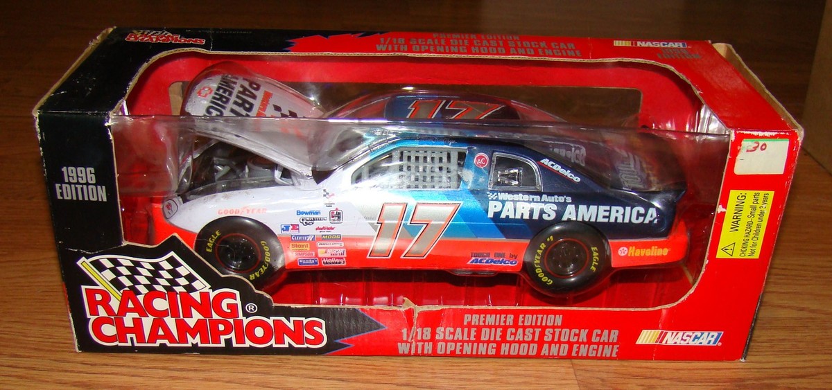RCP #17 Darrell Waltrip Nascar 1:18 Parts America Chevy Monte