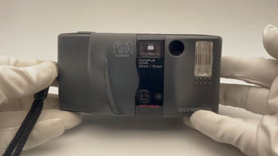 OLYMPUS AF-10 TWIN Quartz Date Point & Shoot Film Camera From