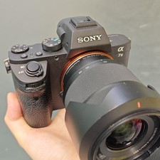 Sony Alpha A7M2 24.3MP Full Frame Mirrorless Digital Camera w/28-70mm Lens Black
