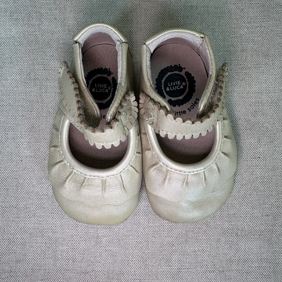 Zapatos Livie And Luca Champagne Cuero Dorado Ruche III Mary Jane 9-12 Meses Foto 2 de 4