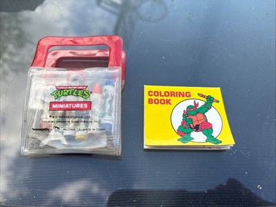 Teenage Mutant Ninja Turtles Mini Crayon Set Coloring Book & Crayons TMNT 90s