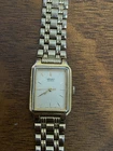 Seiko Quartz Womens Watch V401-5129/Gold Tone/For Parts/Repair