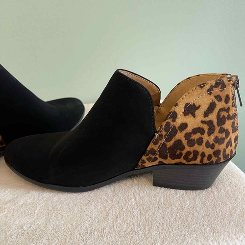 Coconut by Matisse Women's Black Leopard Suede Block Heel Ankle Boots Size 8.5 - Picture 7 of 10