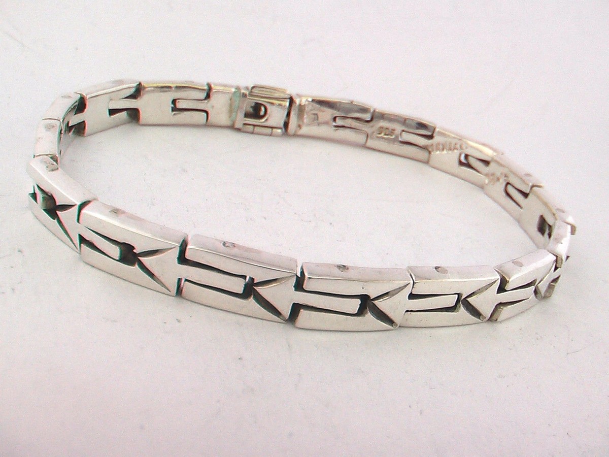 Smooth Cuff Bracelet Sterling Silver 3.2mm width - Made in the USA Smooth Cuff Bracelet Sterling Silver 3.2mm width - Made in the USA