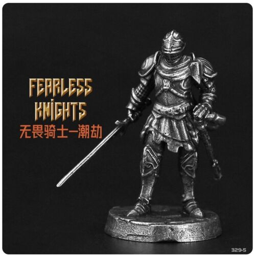 Fearless knight E Metal Miniatures board games Dungeons & Dragons War Games Toys - Picture 1 of 3