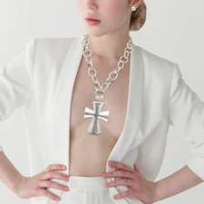 Chunky Cross Pendant Necklace Matte Metal Pointed Chain Statement Jewelry Silver