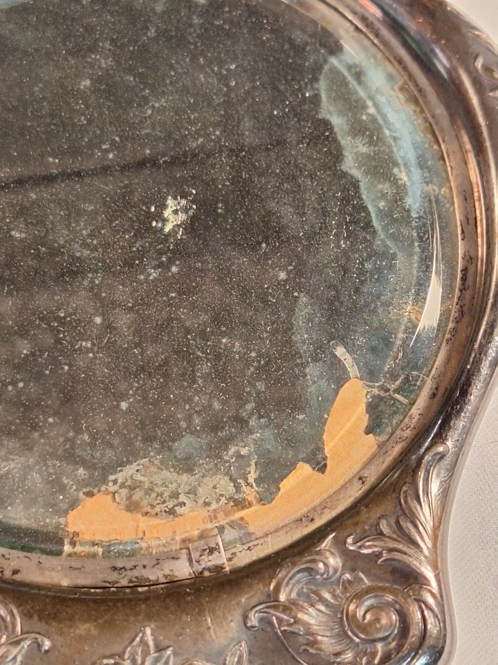 Espejo de mano antiguo Art Nouveau plateado Foto 3 de 3