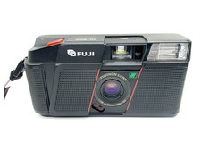 Fuji DL-200 Point Shoot With Fujinon 32Mm 1:2.8 Compact Camera Film Camera