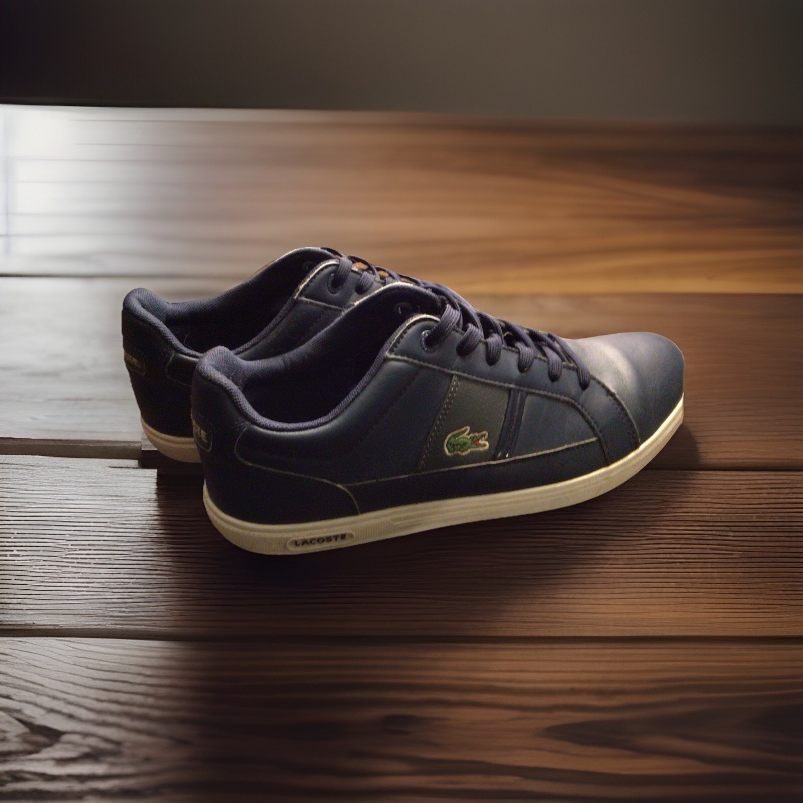 Lacoste Dark Blue /Navy Shoes Fashion Athletic Sneakers Big Kids Boys Size 7.5 thumbnail 2