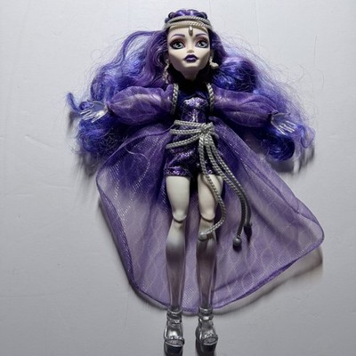 Monster High Gothic Ghost Queen 2024 G3 Spectra Vondergeist