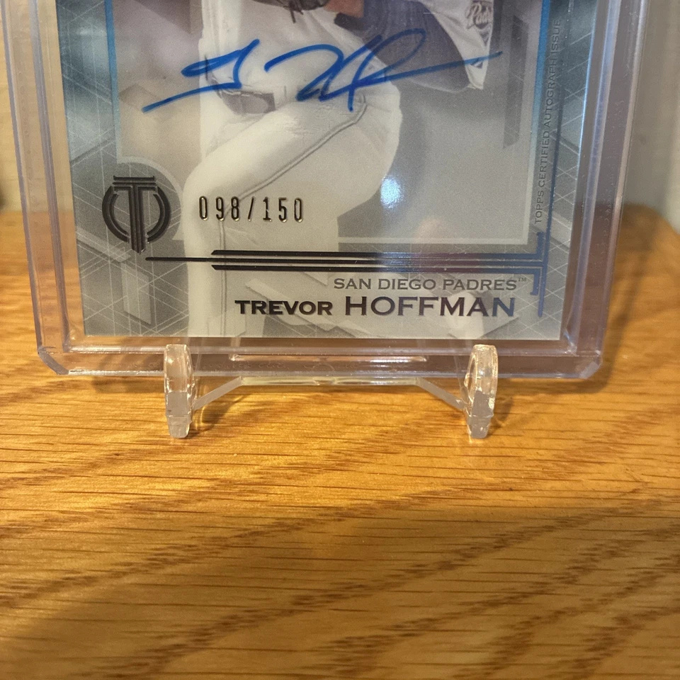 2019 Topps Tribute Tribute Auto Blue /150 Trevor Hoffman #TA-TH Auto HOF - Image 3 of 4