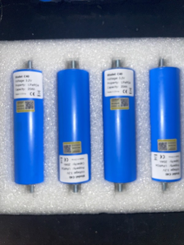 12v   Lifepo4  3.2v  10amp cells  qty 4 