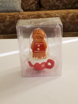 Thirty Fourth & Main Ceramic  Gingerbread Man & Mug Salt & Pepper Shaker Set New
