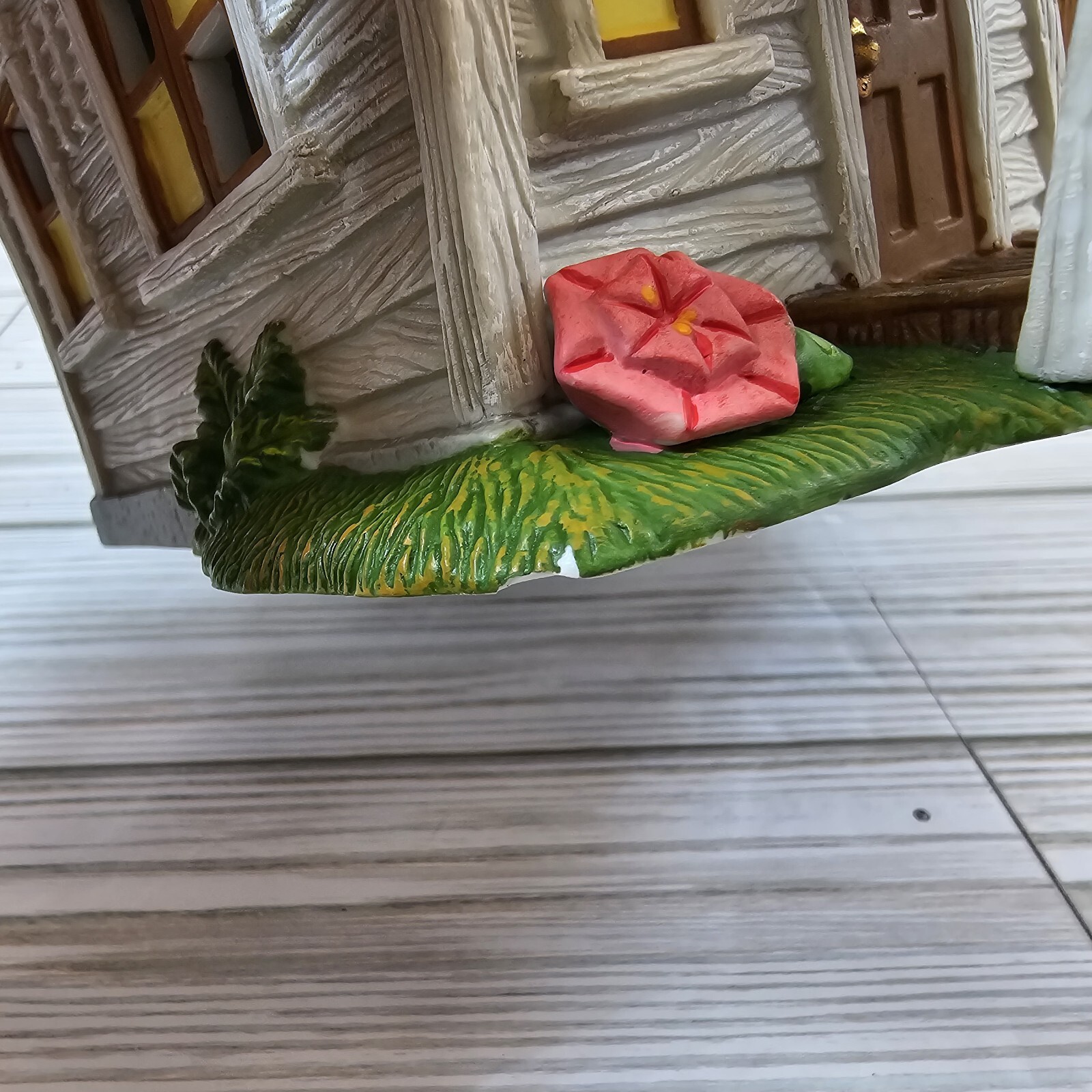 Picture 8 of 24