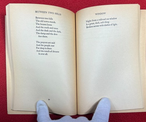 Vintage Paperback WIND SONG Poems for Children, Carl Sandburg / (Harcourt: 1960) - Imagen 10 de 11
