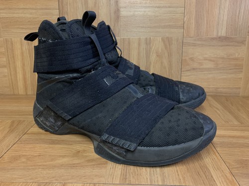 RARE Nike Zoom Lebron Soldier 10 X 