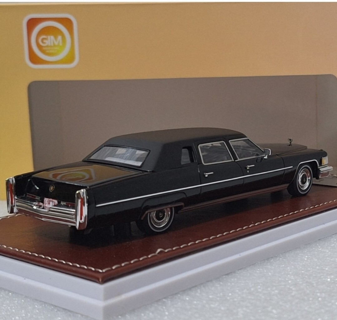 Cadillac Seventy-Five 75 Fleetwood Brougham Limousine 1976