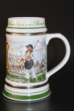 älterer Bierkrug Freiberger Porzellan Schmelzer am Ofen/in Parade DDR um 1986