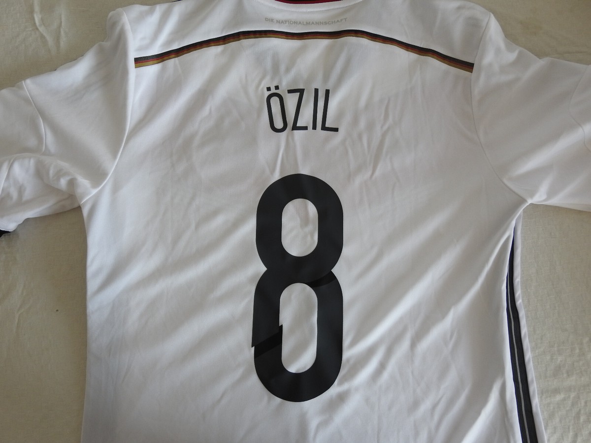 ドイツ代表 エジル FIFAワールドカップ2014 シャツ SIZE M 8 ドイツ代表 エジル FIFAワールドカップ2014 シャツ SIZE M 8