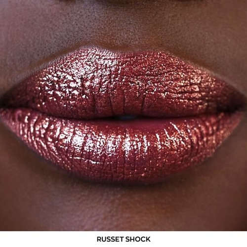 Avon Power Stay High Voltage Spark 16 ore colore labbra | rossetto liquido - Foto 13 di 15