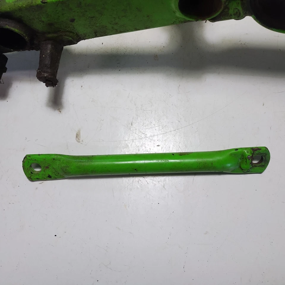 2000 Kawasaki Mojave 250 Rear Swingarm Foto 3 de 4