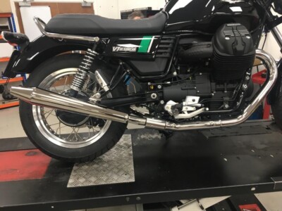 Moto Guzzi V7111 Auspuff Classic Peashooter Design by Norman Hyde TOGA