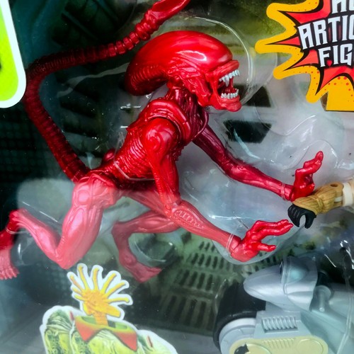Figura de acción Alien Collection Xenomorph Swarm Planetary Attack rara roja alienígena - Imagen 4 de 10
