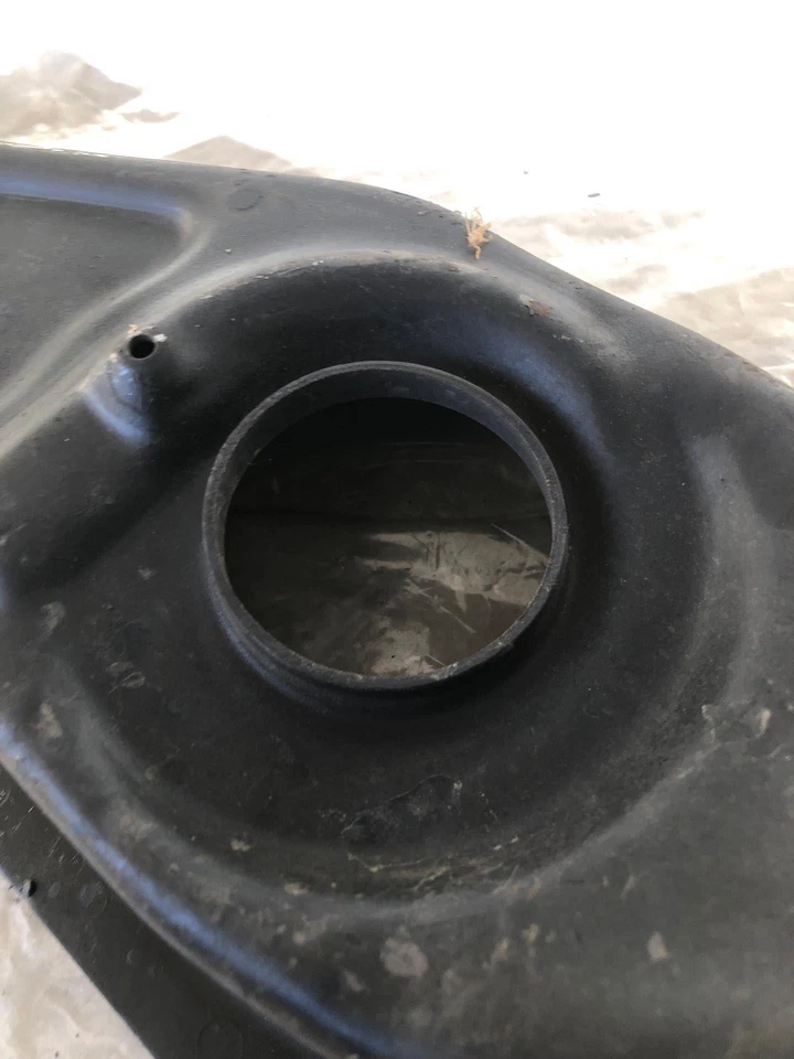 1994 - 2007 MERCEDES BENZ C-CLASS C230 Rear Lower Control Arm Passenger Right RH - Image 3 of 4