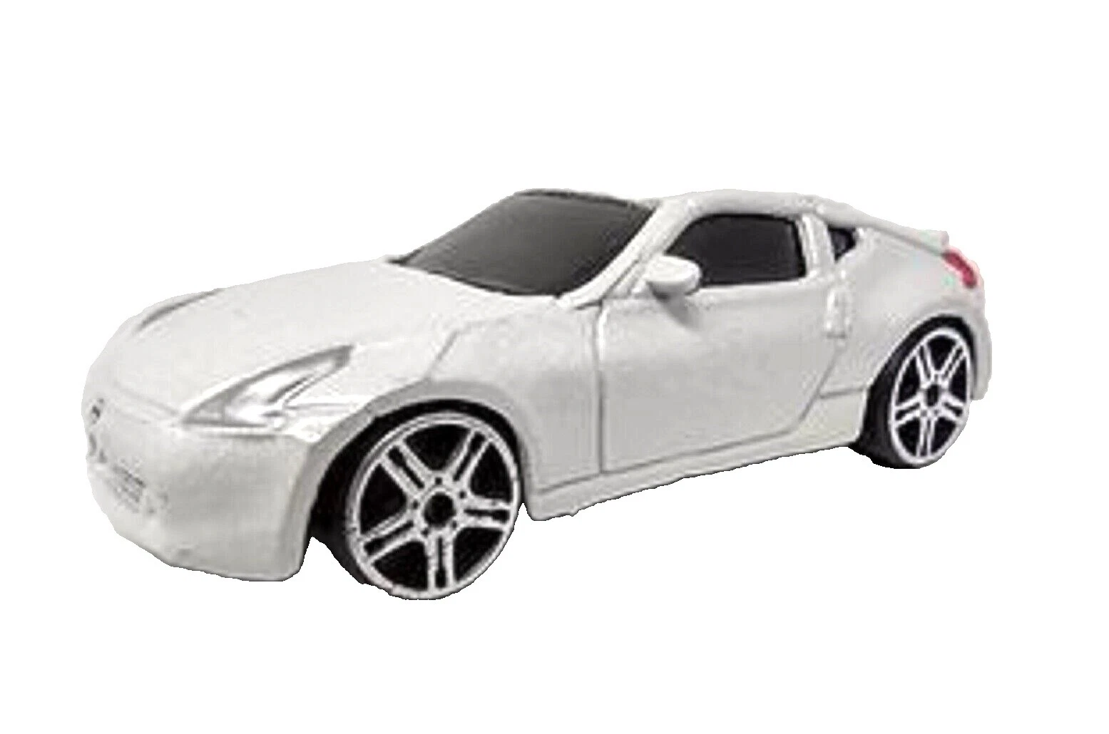 Maisto Nissan Contemporary Manufacture Diecast Cars, Trucks & Vans