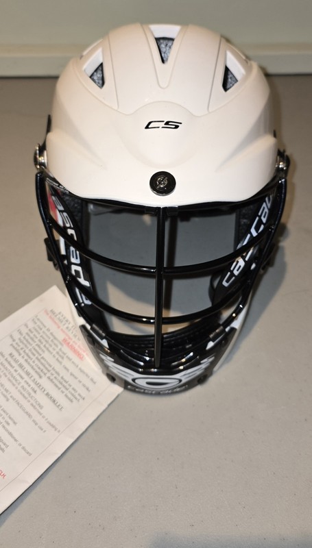 New With Tags Cascade Lacrosse Helmet C5 SKU 19275114 White 