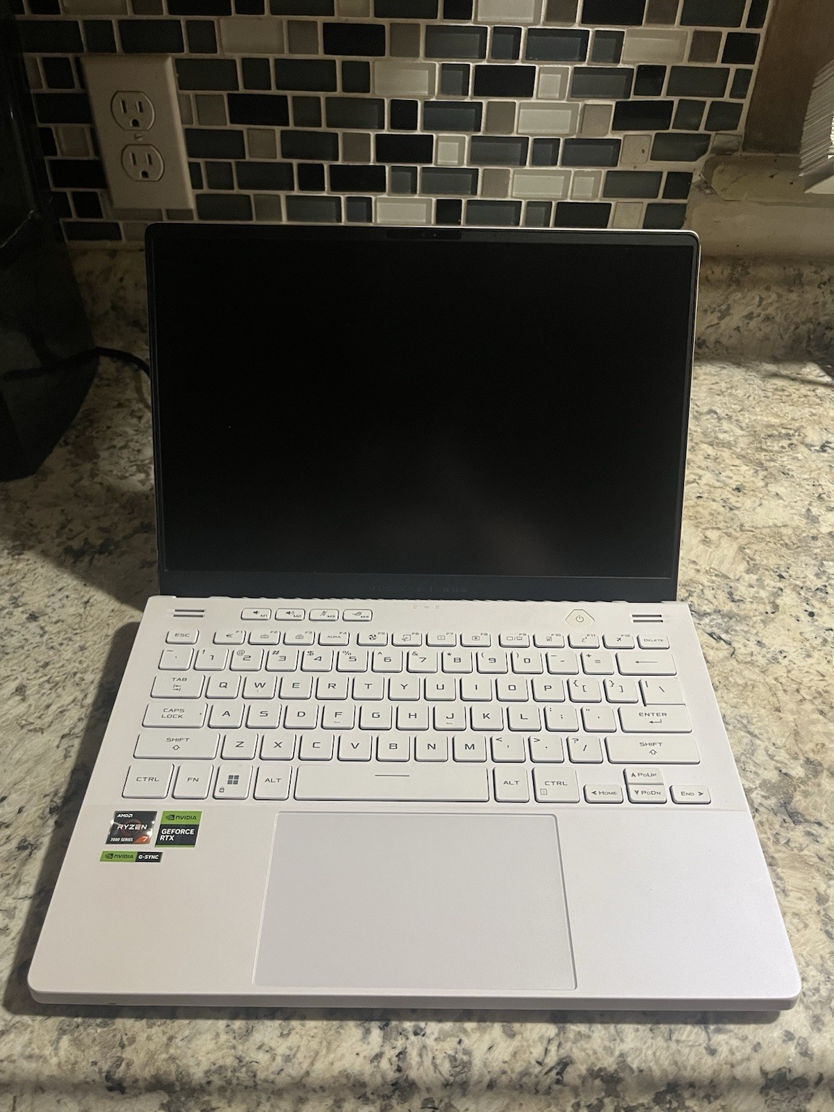 ASUS ROG Zephyrus G14 GA402NU 14
