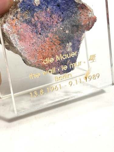 Alemania Pieza Original del Muro de Berlín en Exhibición Acrílica • Die Mauer 9/11/89 - Imagen 2 de 6