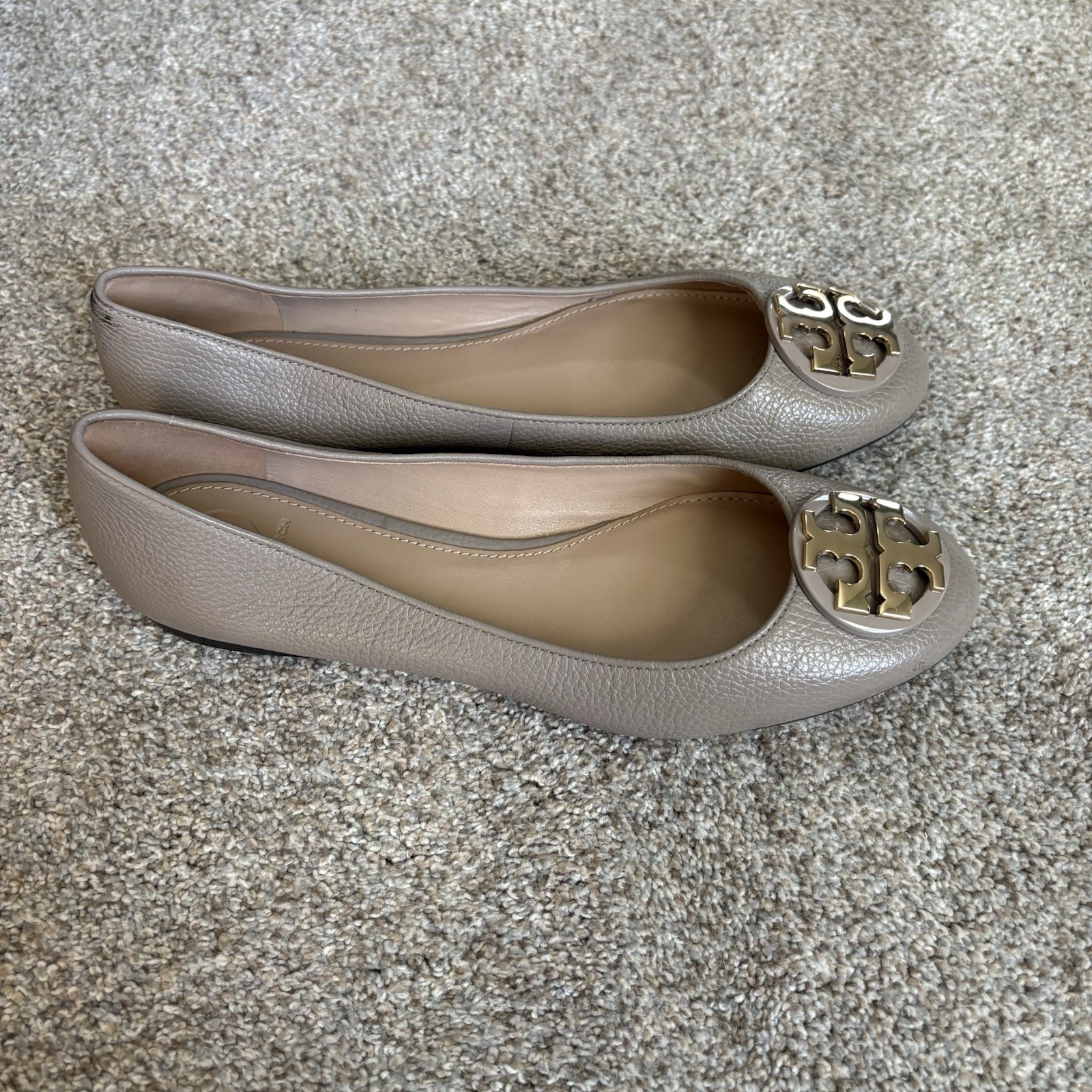 Tory Burch Women’s 9.5 French Gray Tumbled Leather Claire Ballet Flat Taupe Nude thumbnail 7