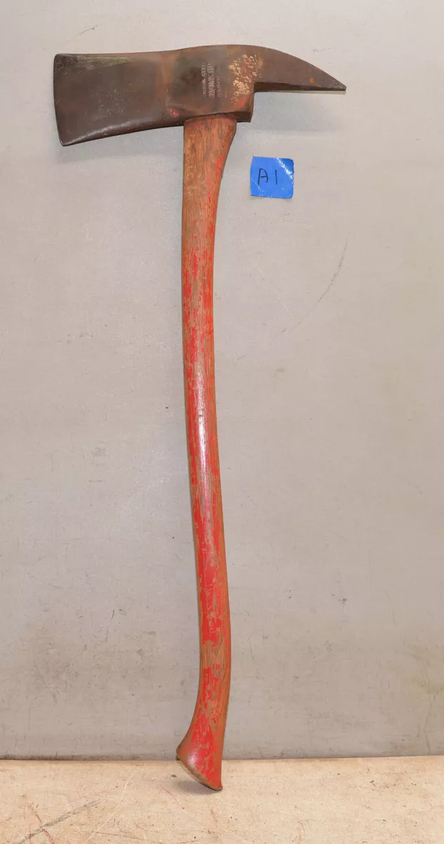 Fire axe outlet