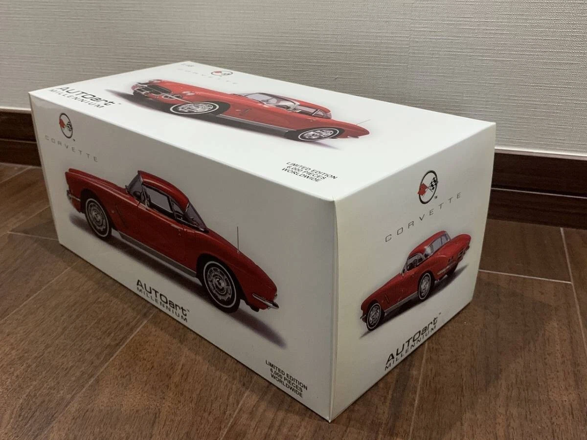 AUTOart MILLENNIUM 1/18 CHEVROLET CORVETTE 1962 LIMITED EDITION