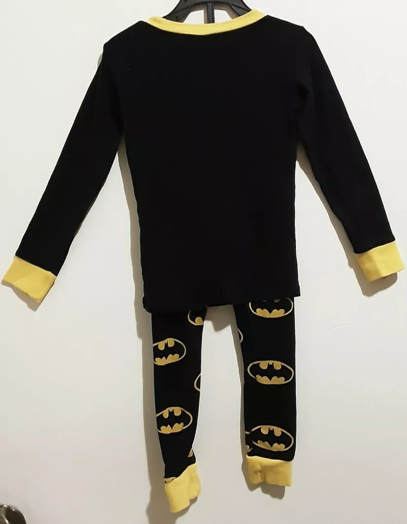 H M Children Kids Toddlers Little Boys Pajamas PJs. Batman. Size 4 Years. Black