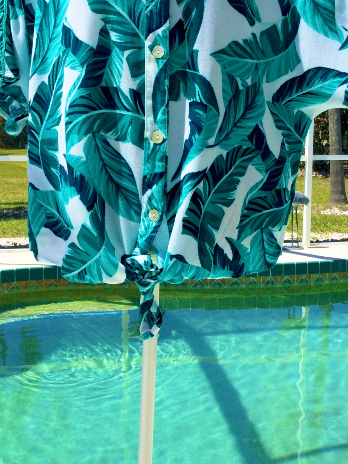 RUBY RD Turquoise,White,Navy DRAMATIC Tropical Vn… - image 5