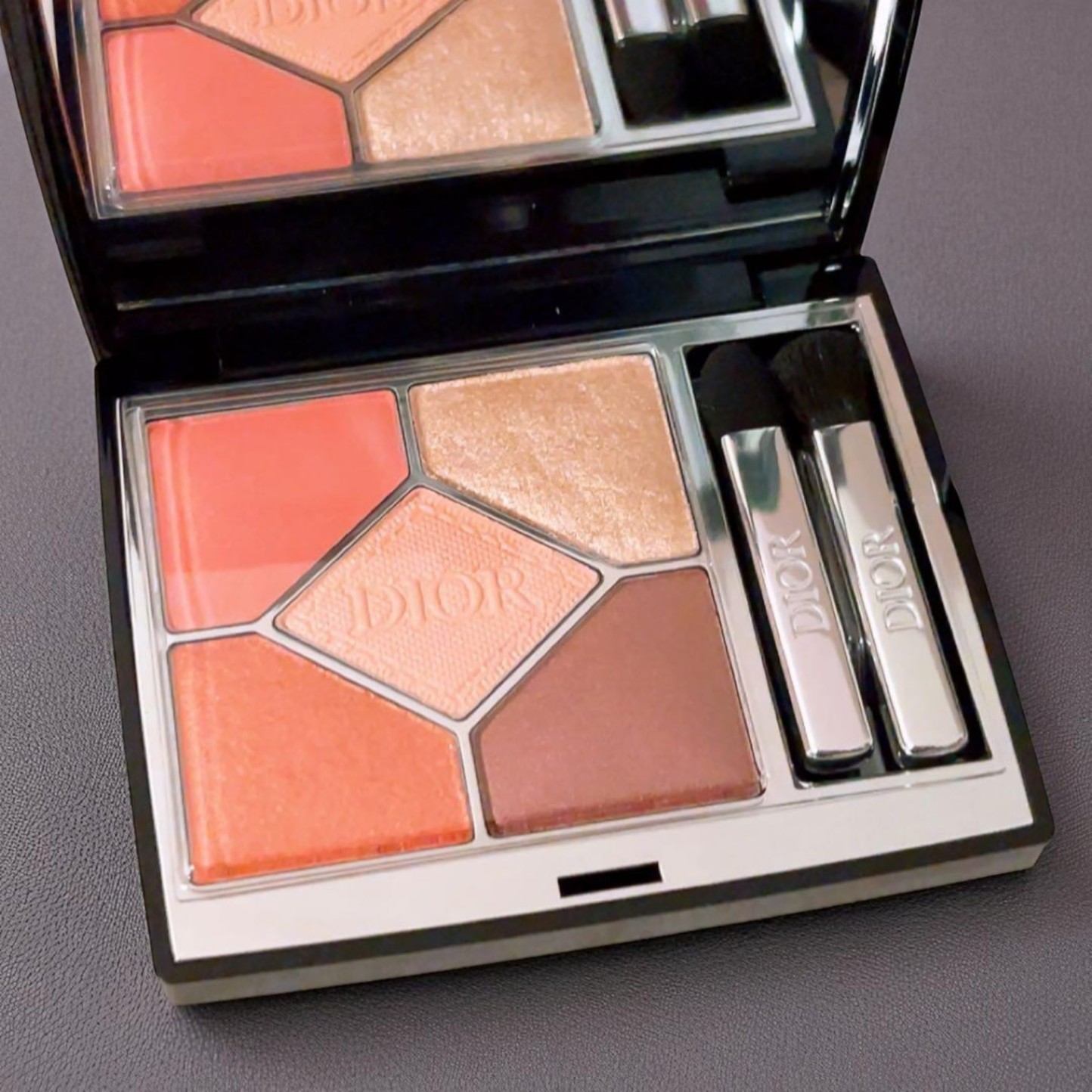 Dior Show Sunkroule Cream Eyeshadow in Shade 833