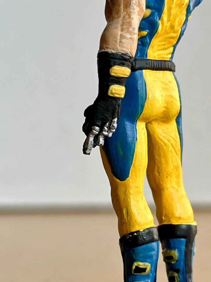 Classic Marvel Figurine Collection #2 WOLVERINE (Eaglemoss, 2005) *Condition* - Image 3 of 4